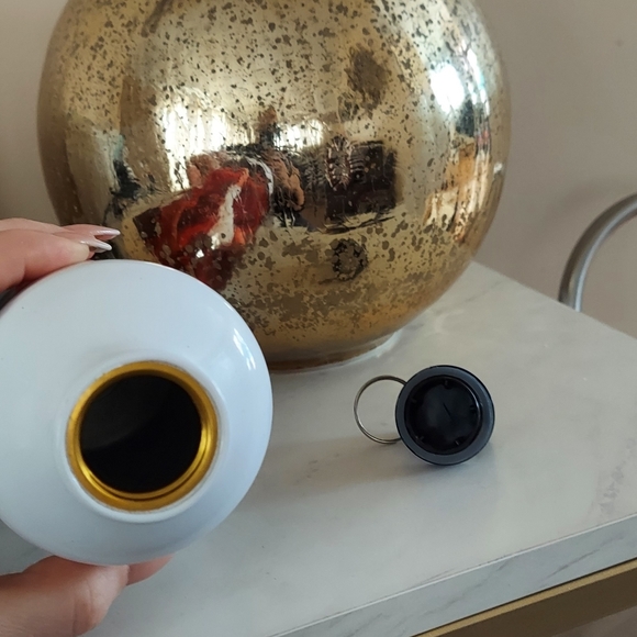 Kobe and Gianna Flask - Picture 3 of 5